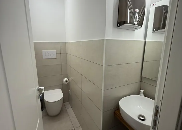 Rubino, Addaura - Mondello 3*