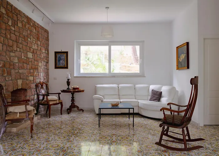 Rubino, Addaura - Mondello Gæstehus Palermo