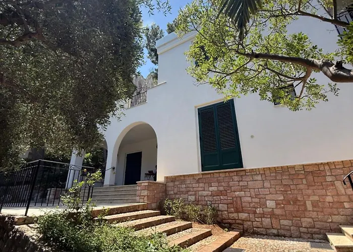 Rubino, Addaura - Mondello Gæstehus Palermo